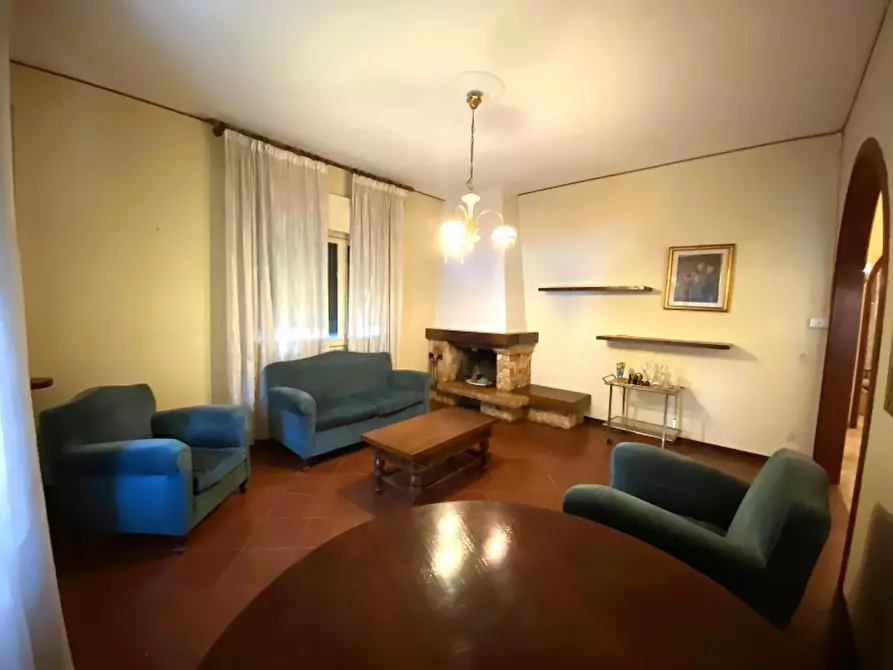 Immagine 4 di Villa in vendita  in Via Ugo Foscolo a Buggiano