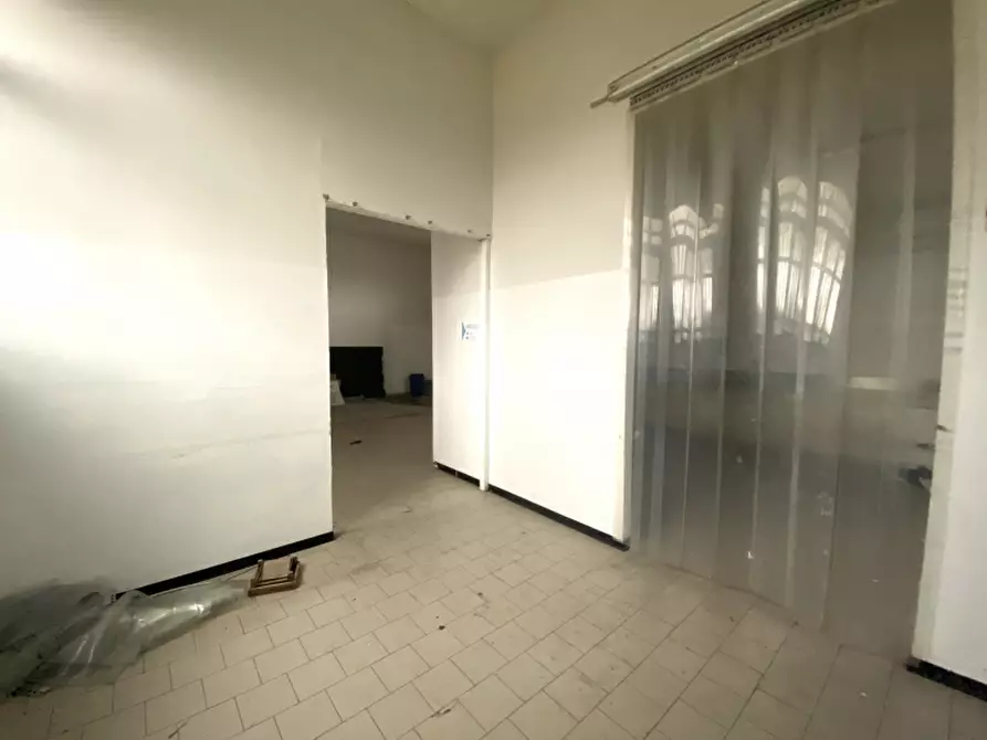 Immagine 6 di Laboratorio in affitto  in del Salsero a Montecatini Terme