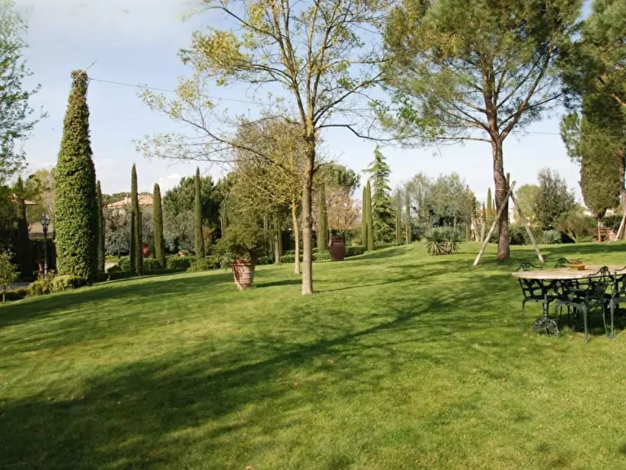 Immagine 2 di Immobile di prestigio in vendita  in Via Arcivescovo Sigerico a Castelfranco Di Sotto