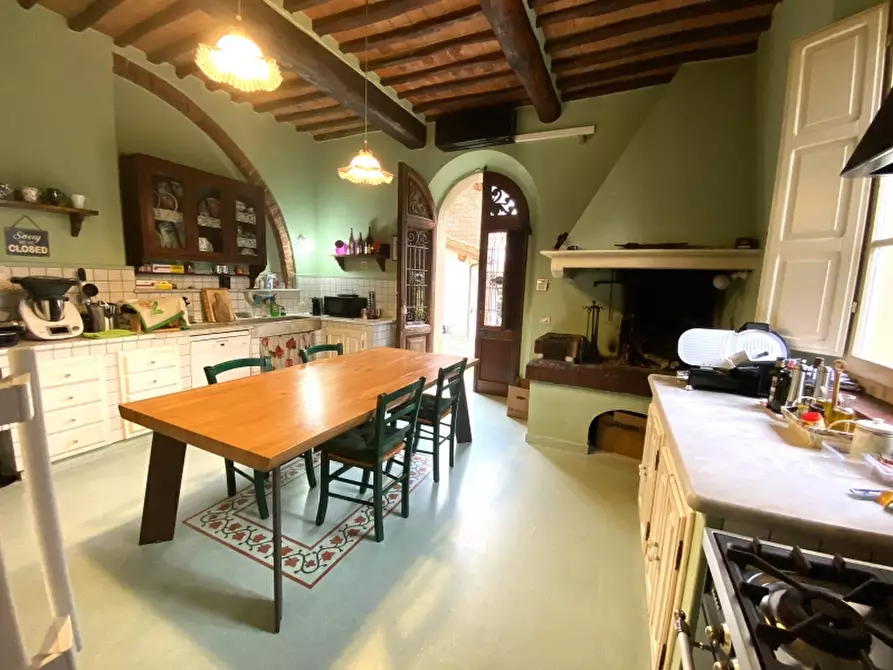 Immagine 17 di Immobile di prestigio in vendita  in Via Arcivescovo Sigerico a Castelfranco Di Sotto