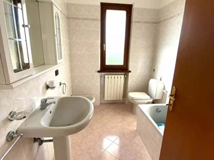 Immagine 5 di Appartamento in vendita  in Via delle Cantarelle a Pieve A Nievole