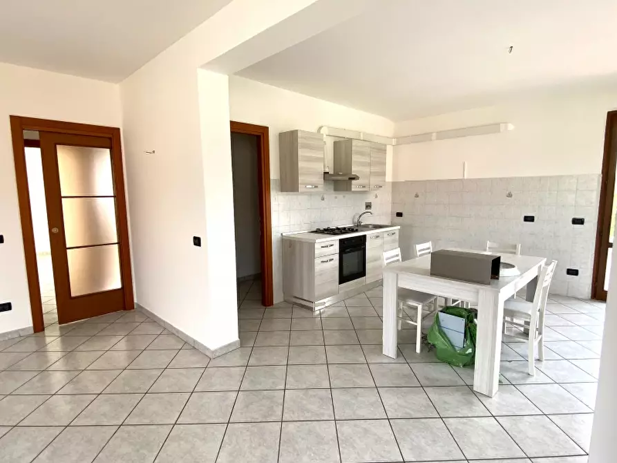 Immagine 2 di Appartamento in vendita  in Via delle Cantarelle a Pieve A Nievole