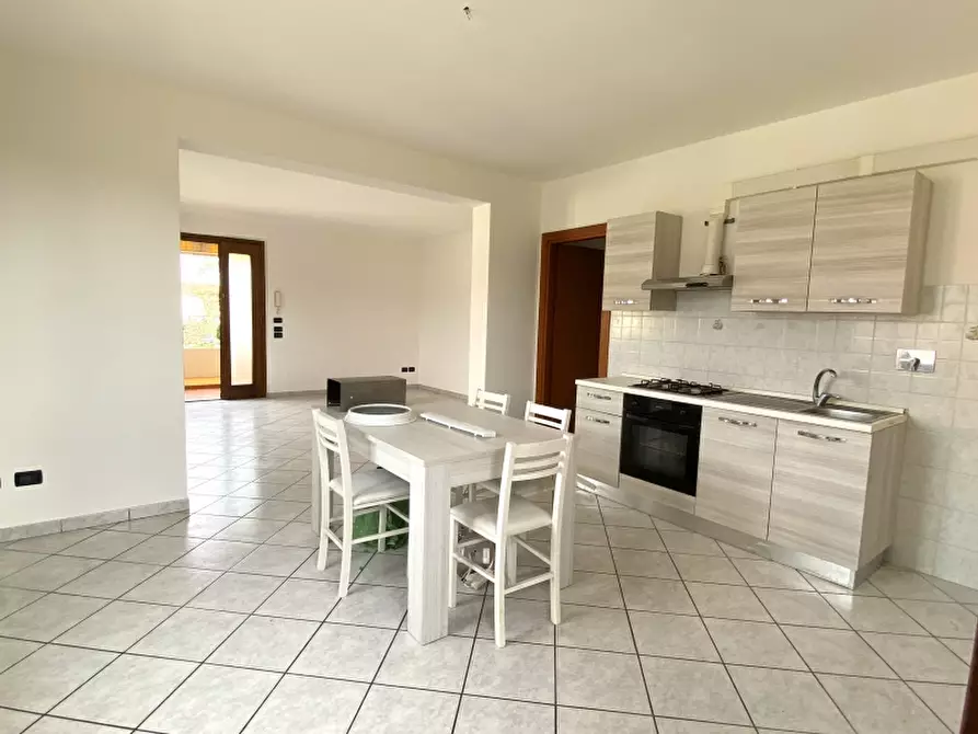 Immagine 3 di Appartamento in vendita  in Via delle Cantarelle a Pieve A Nievole