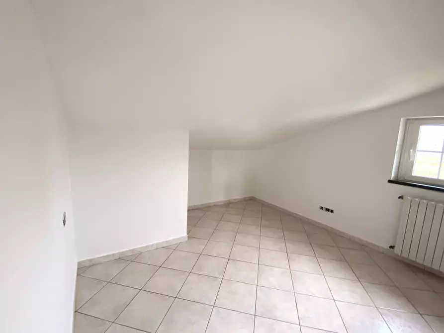 Immagine 16 di Villa in vendita  in Via Ponte Buggianese (PT) a Buggiano