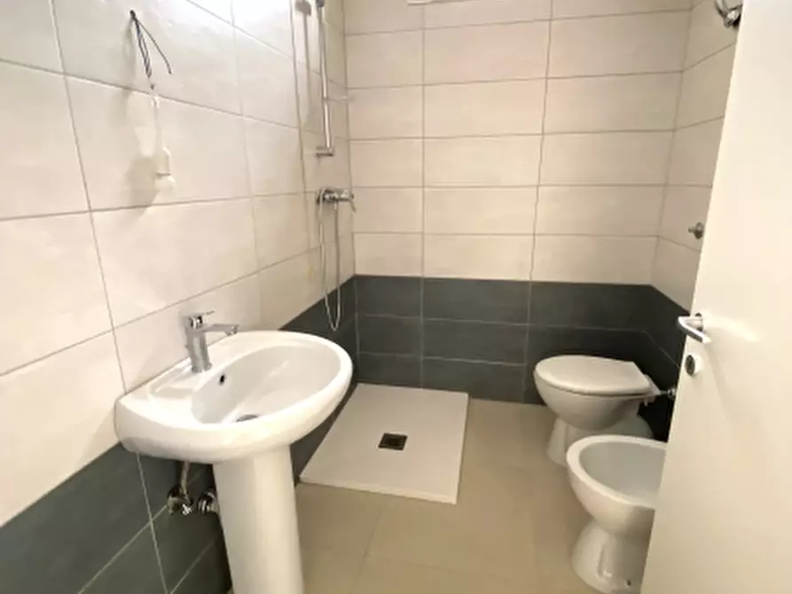 Immagine 20 di Villa in vendita  in Via Ponte Buggianese (PT) a Buggiano