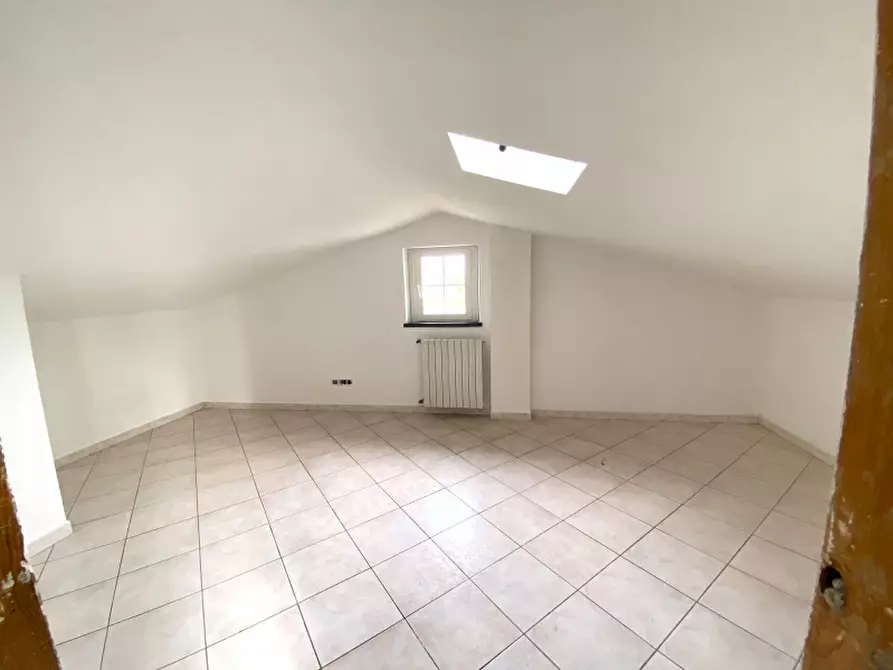 Immagine 21 di Villa in vendita  in Via Ponte Buggianese (PT) a Buggiano