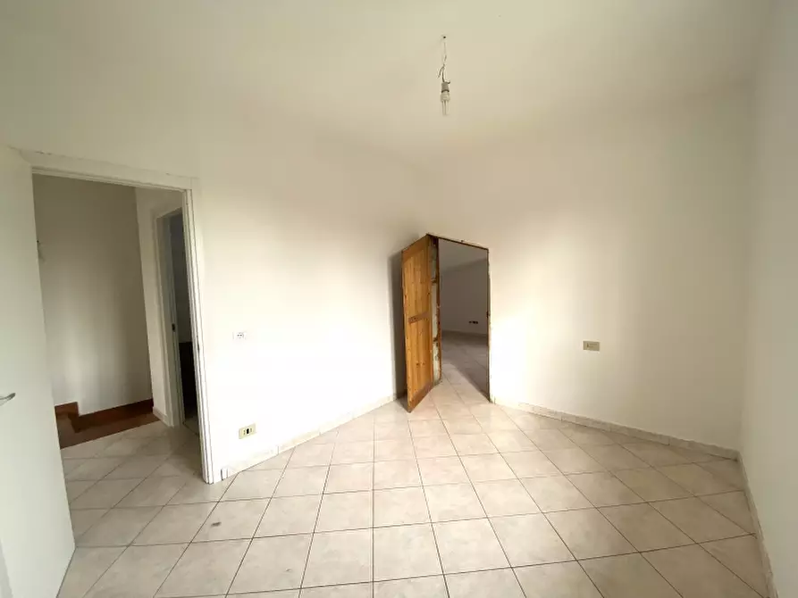 Immagine 22 di Villa in vendita  in Via Ponte Buggianese (PT) a Buggiano