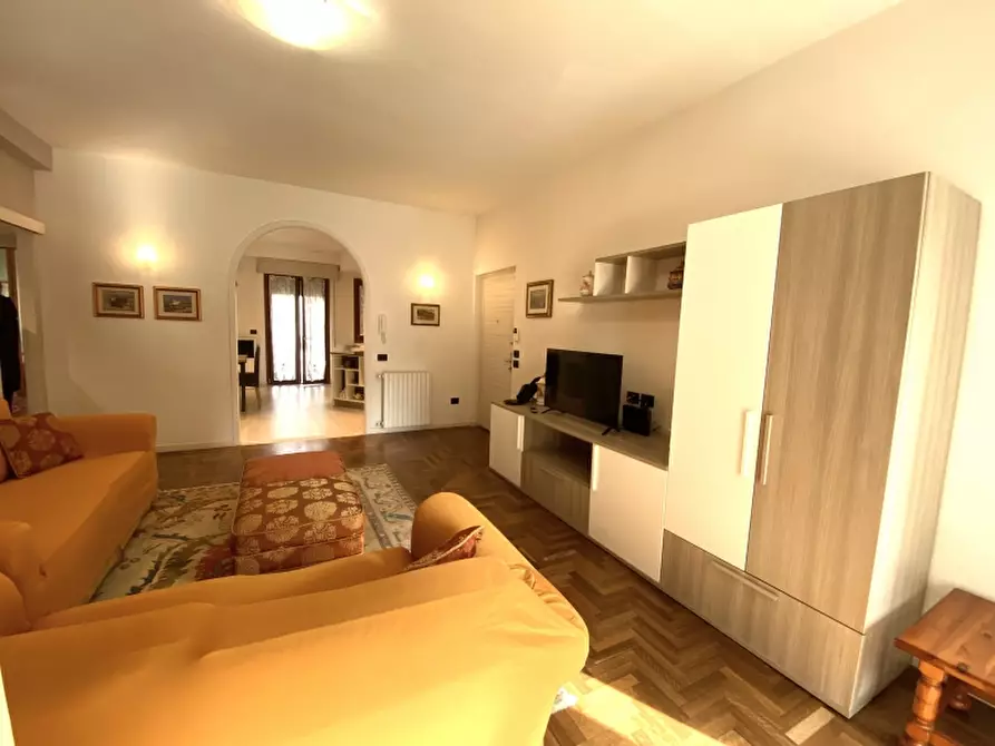 Immagine 1 di Appartamento in vendita  in Via Nofretti a Montecatini Terme