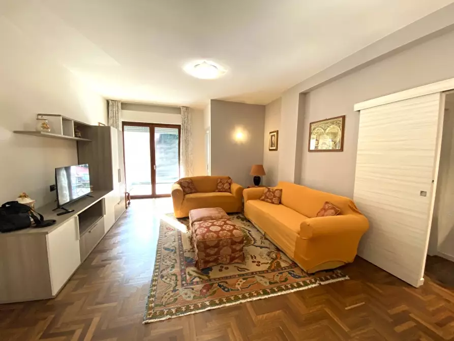 Immagine 3 di Appartamento in vendita  in Via Nofretti a Montecatini Terme