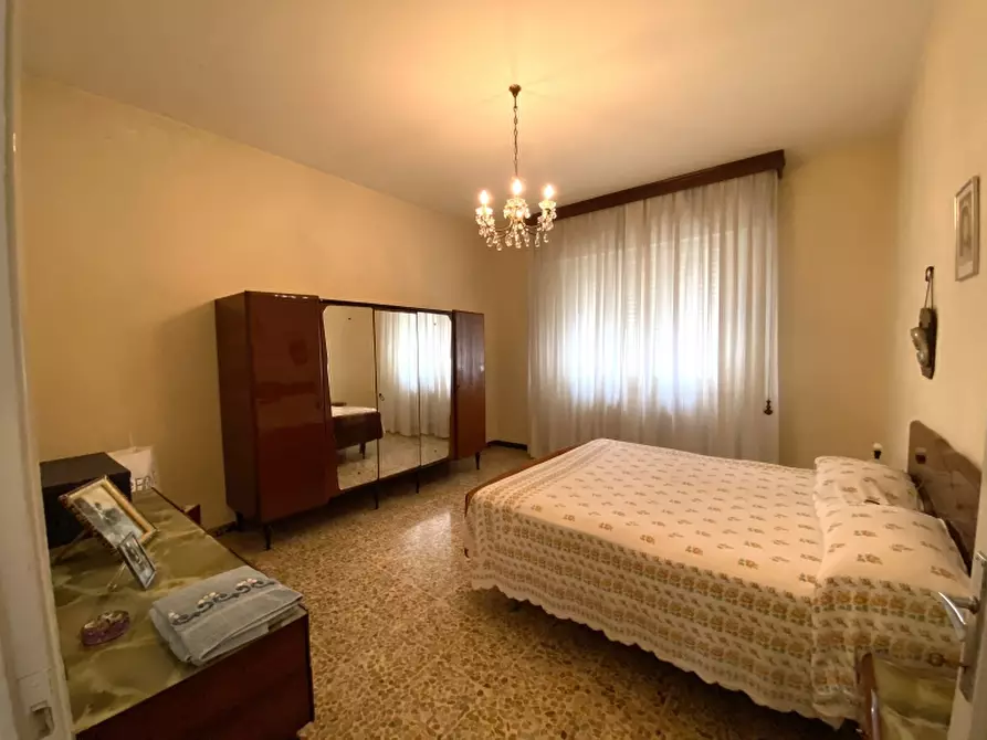 Immagine 20 di Villa in vendita  in Via Giovanni Gentile a Montecatini Terme