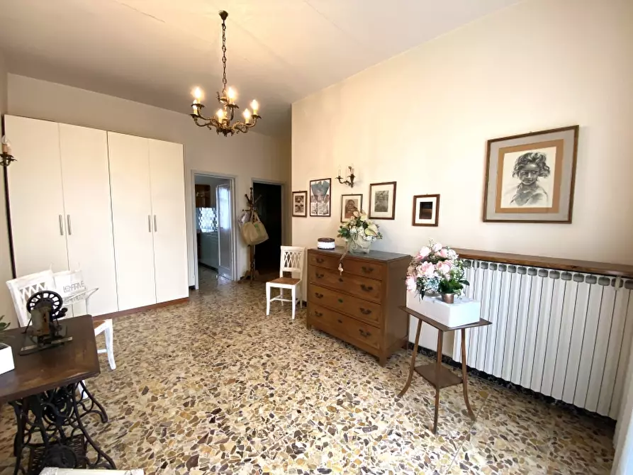 Immagine 26 di Villa in vendita  in Via Giovanni Gentile a Montecatini Terme