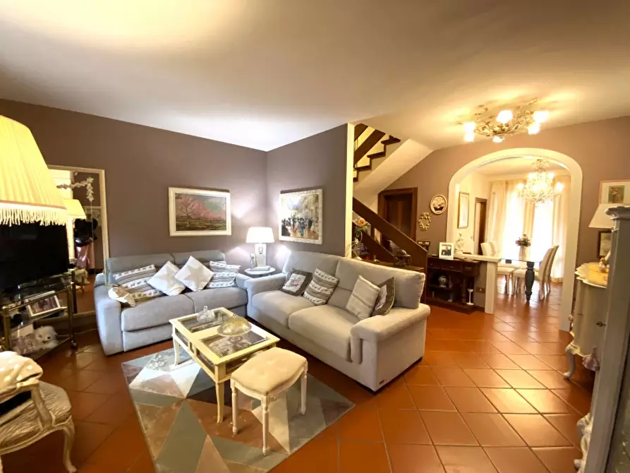 Immagine 3 di Villetta a schiera in vendita  in Via Cherubini a Montecatini Terme