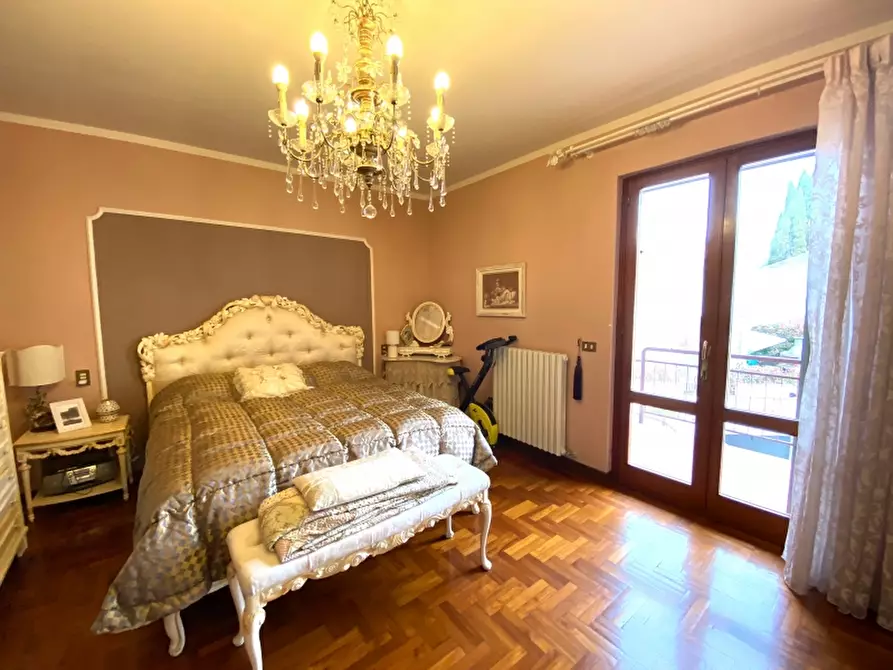 Immagine 27 di Villetta a schiera in vendita  in Via Cherubini a Montecatini Terme