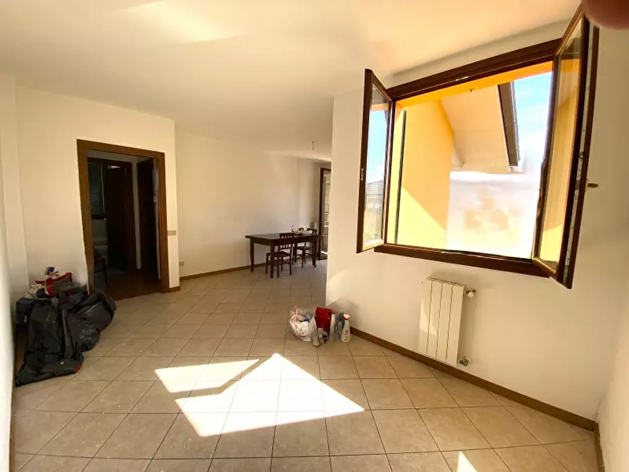 Immagine 1 di Appartamento in vendita  in Via Provinciale Lucchese a Uzzano