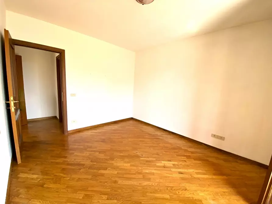Immagine 4 di Appartamento in vendita  in Via Provinciale Lucchese a Uzzano