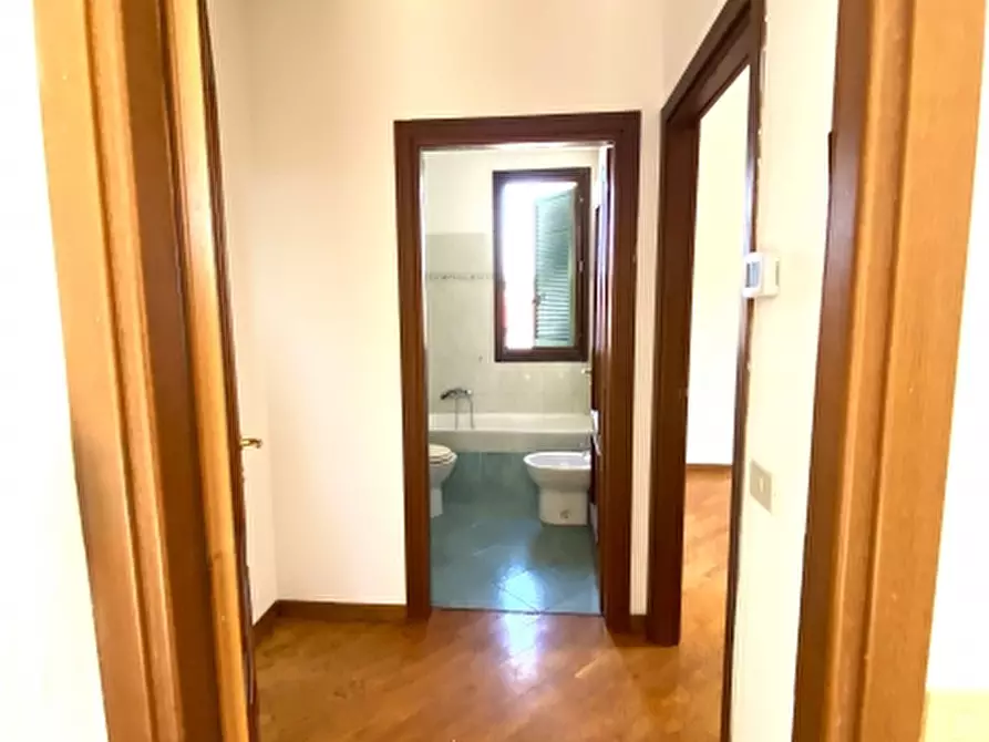 Immagine 10 di Appartamento in vendita  in Via Provinciale Lucchese a Uzzano
