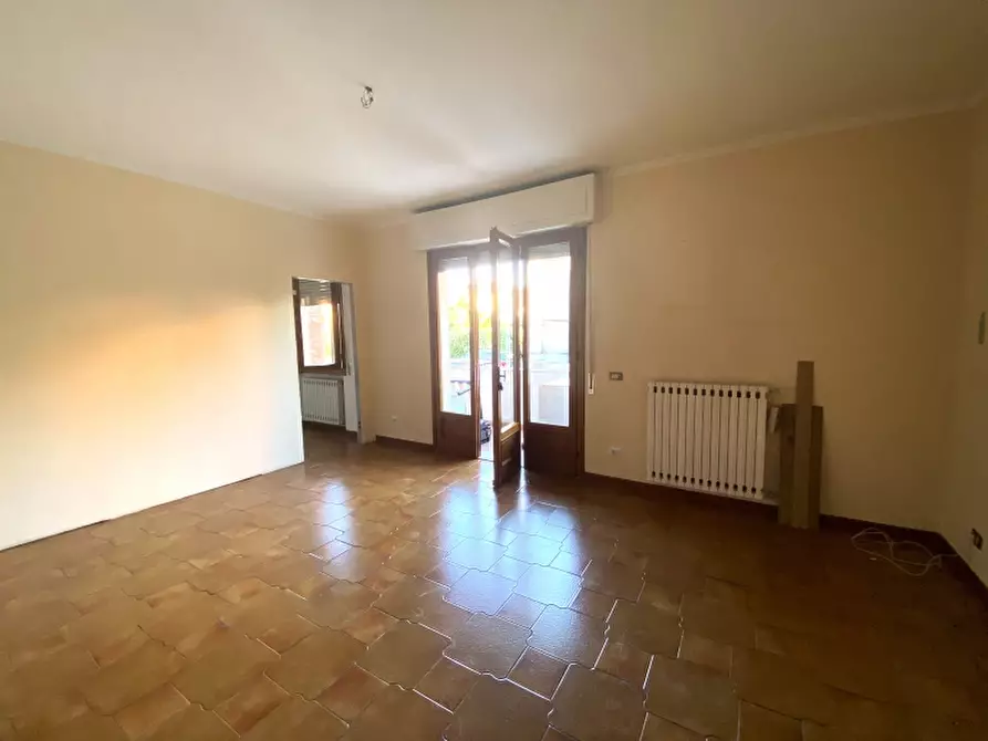 Immagine 2 di Appartamento in vendita  in Via Pascoli a Montecatini Terme