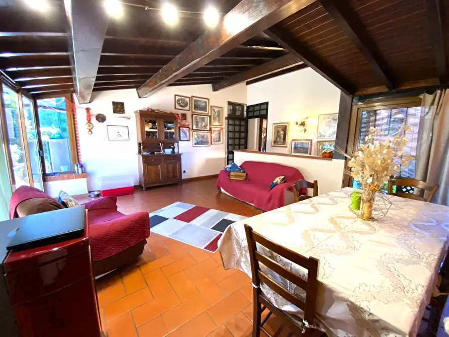 Immagine 4 di Villa in vendita  in Via Ponchielli a Montecatini Terme