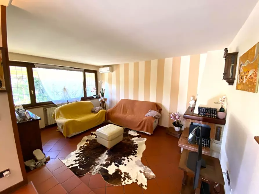 Immagine 6 di Villa in vendita  in Via Ponchielli a Montecatini Terme