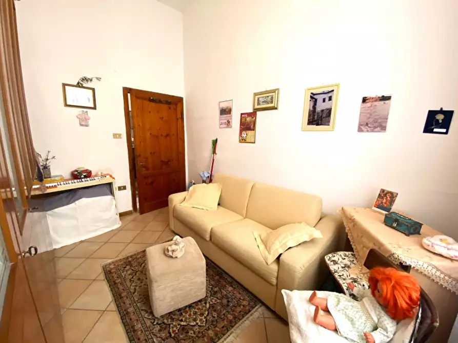 Immagine 4 di Casa indipendente in vendita  in Via Nino bixio a Montecatini Terme