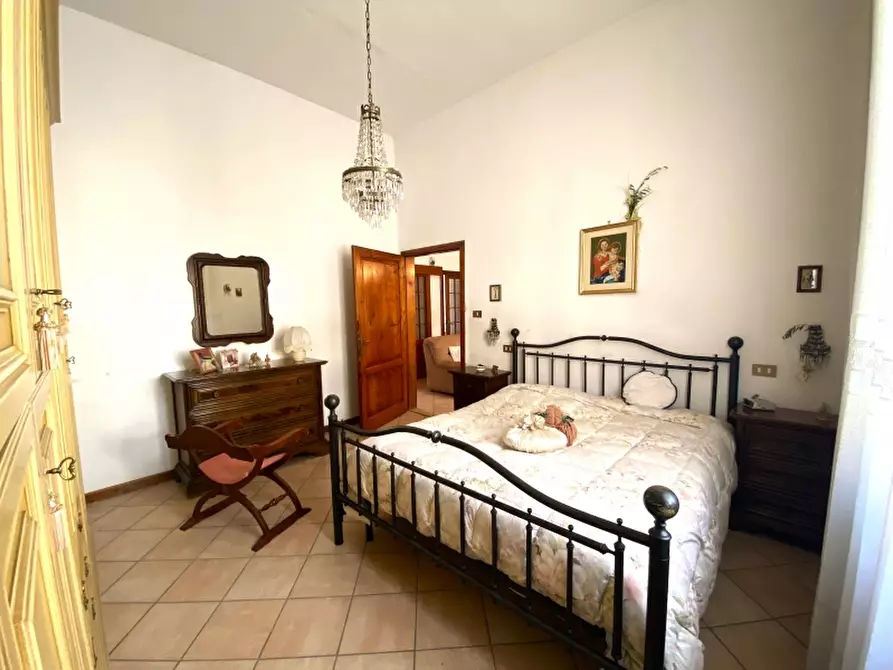Immagine 8 di Casa indipendente in vendita  in Via Nino bixio a Montecatini Terme