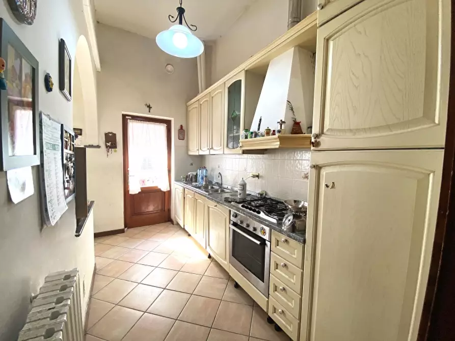 Immagine 11 di Casa indipendente in vendita  in Via Nino bixio a Montecatini Terme