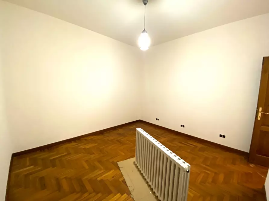 Immagine 6 di Villa in vendita  in Via Cessana (PT) a Buggiano