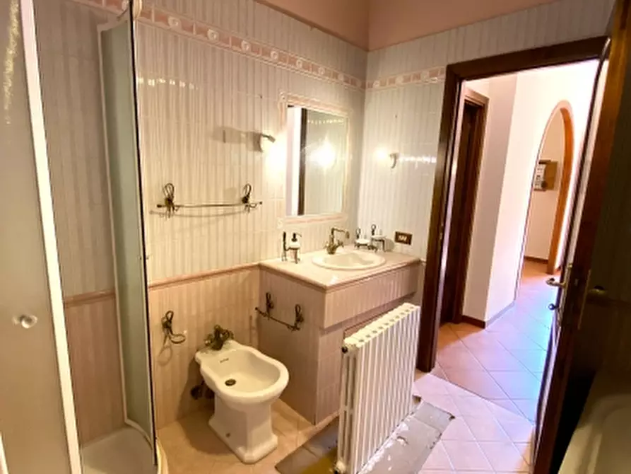 Immagine 12 di Villa in vendita  in Via Cessana (PT) a Buggiano