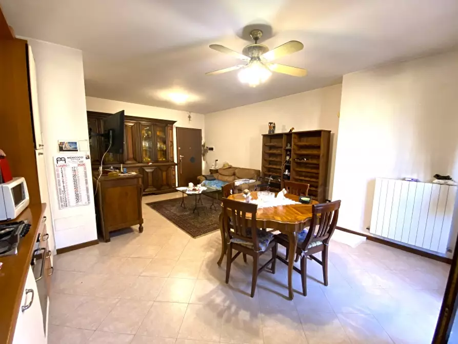 Immagine 1 di Appartamento in vendita  in Viale Fedeli a Montecatini Terme