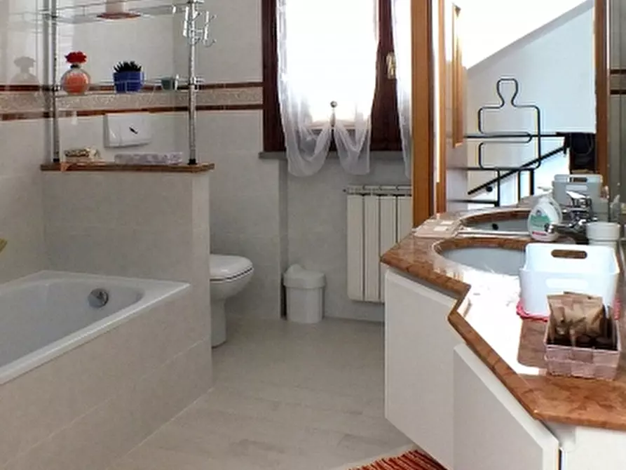 Immagine 12 di Villetta a schiera in vendita  in Via Maona a Montecatini Terme