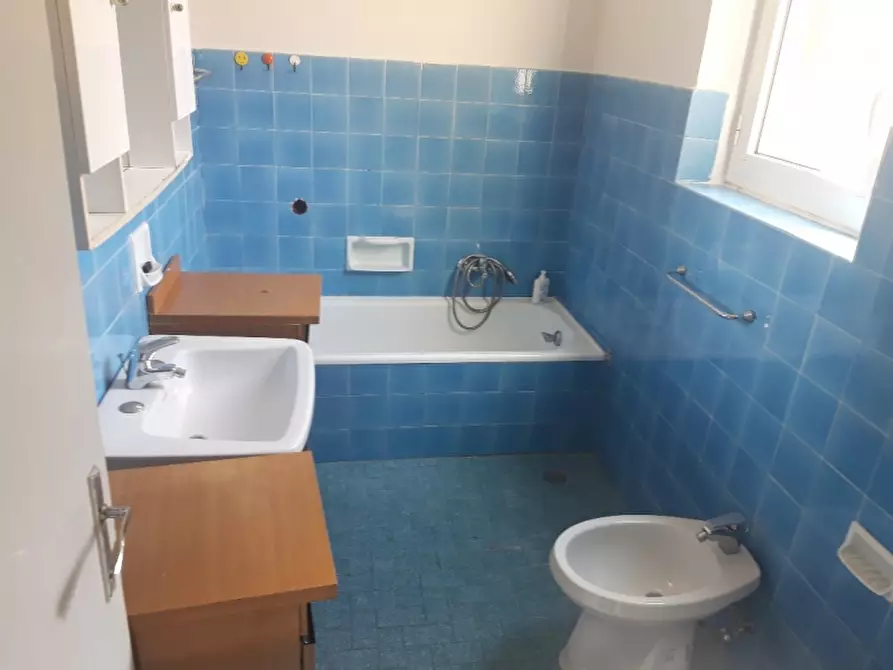 Immagine 30 di Appartamento in vendita  in Corso Roma a Montecatini Terme