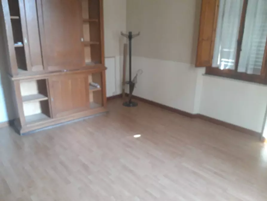 Immagine 9 di Ufficio in affitto  in Piazza del Popolo a Montecatini Terme