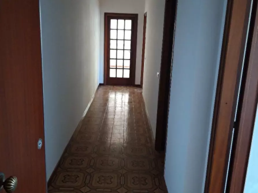 Immagine 1 di Appartamento in vendita  in Via Donizetti a Montecatini Terme