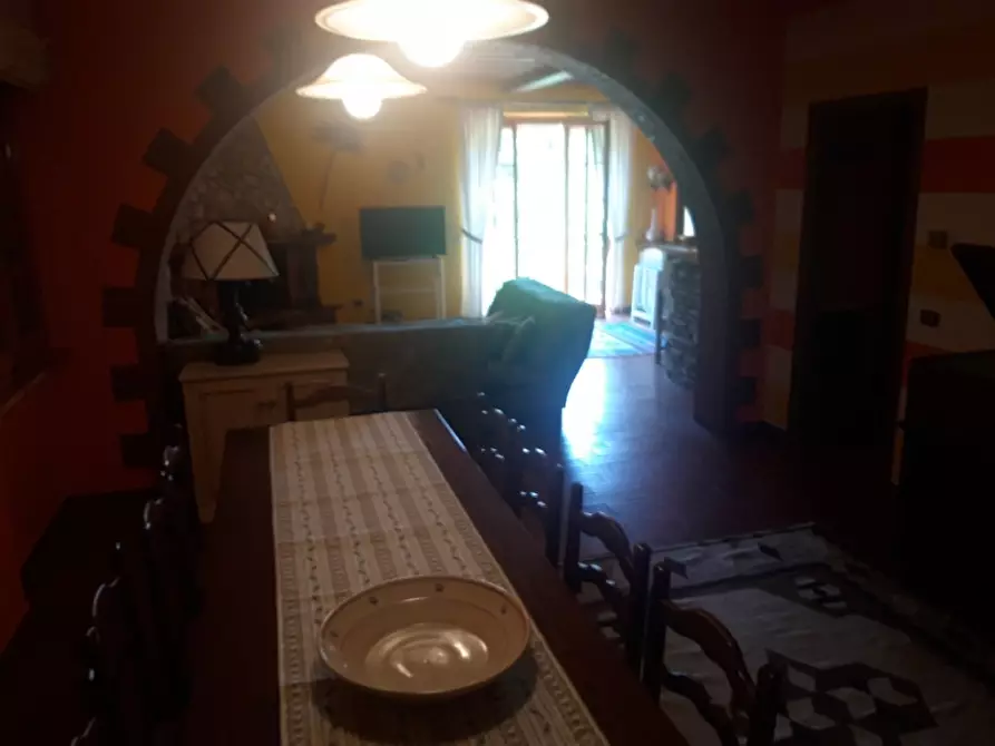 Immagine 13 di Villa in vendita  a Marliana