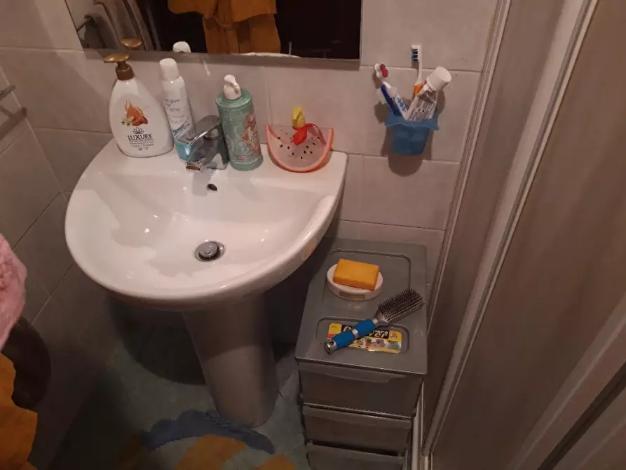 Immagine 30 di Appartamento in vendita  in Via Biscolla a Massa E Cozzile