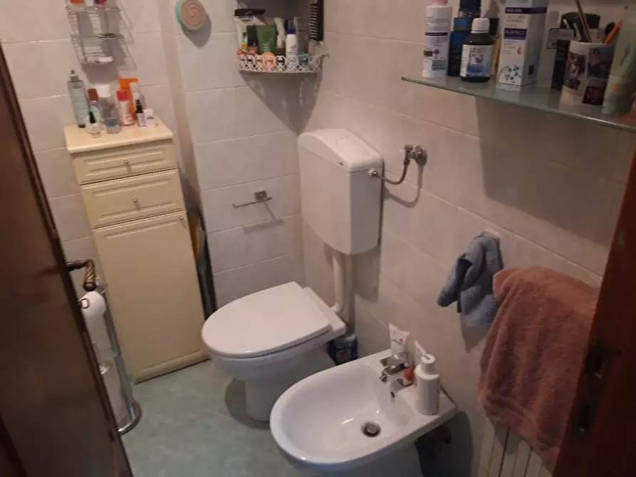 Immagine 32 di Appartamento in vendita  in Via Biscolla a Massa E Cozzile