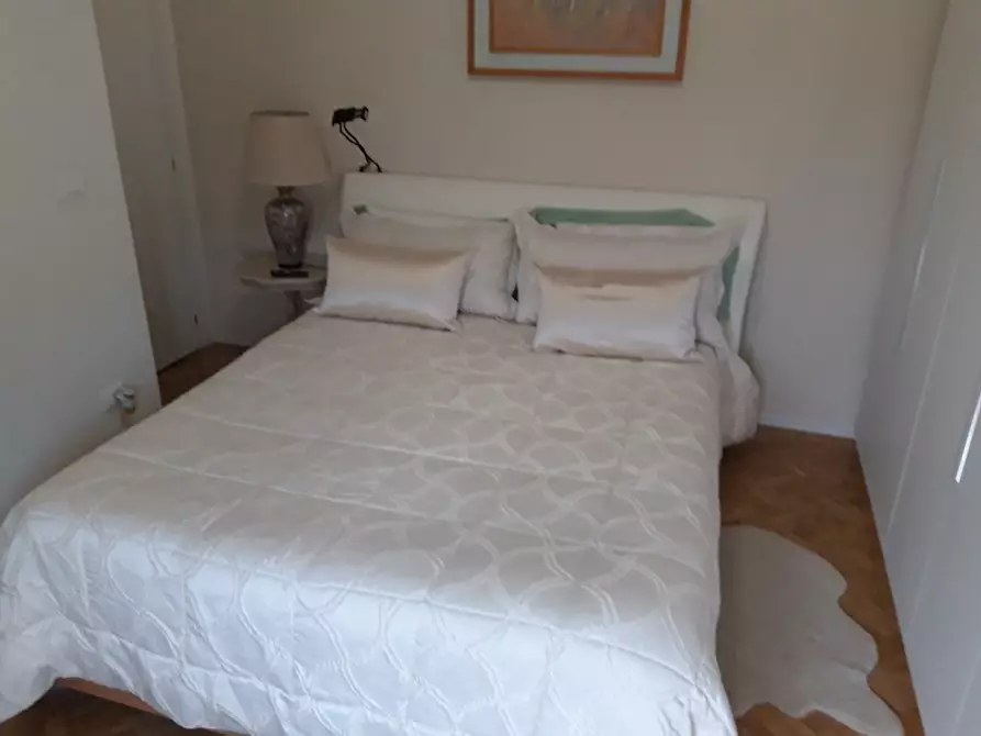 Immagine 14 di Appartamento in vendita  a Montecatini Terme