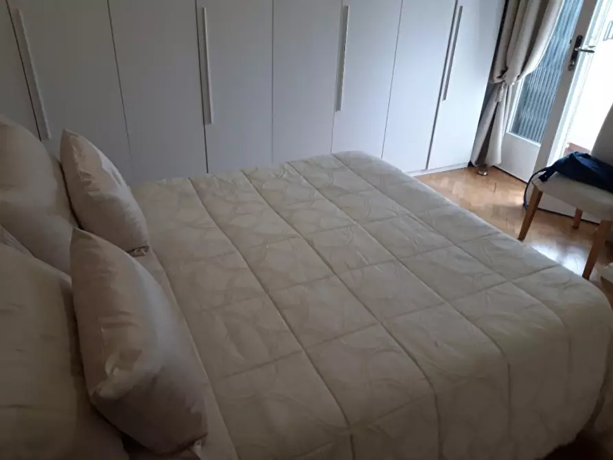 Immagine 15 di Appartamento in vendita  a Montecatini Terme