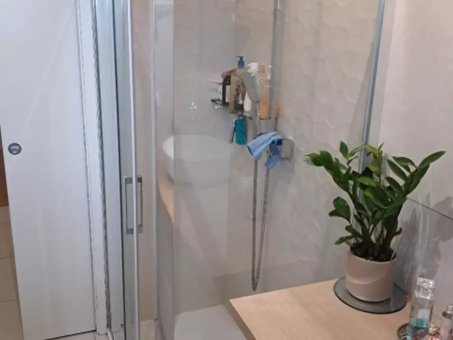 Immagine 20 di Appartamento in vendita  a Montecatini Terme