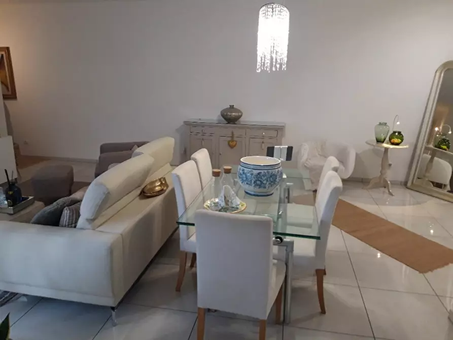 Immagine 24 di Appartamento in vendita  a Montecatini Terme