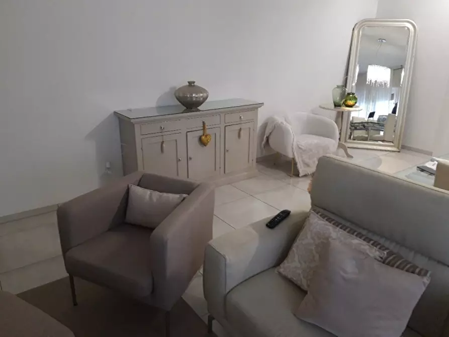 Immagine 28 di Appartamento in vendita  a Montecatini Terme