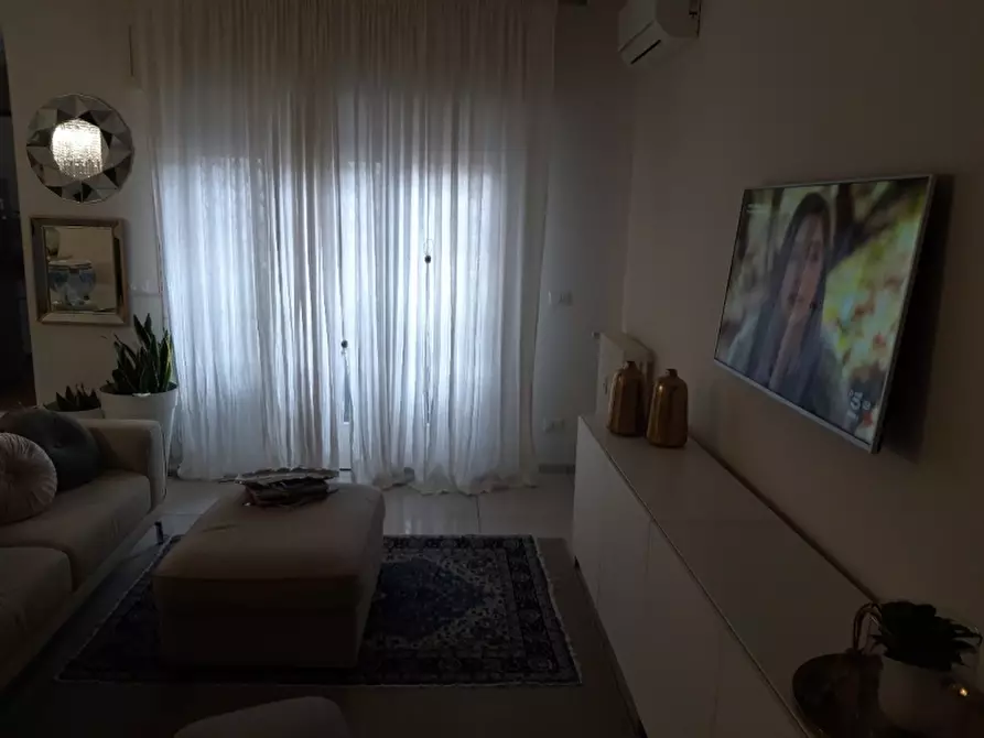 Immagine 7 di Appartamento in vendita  a Montecatini Terme