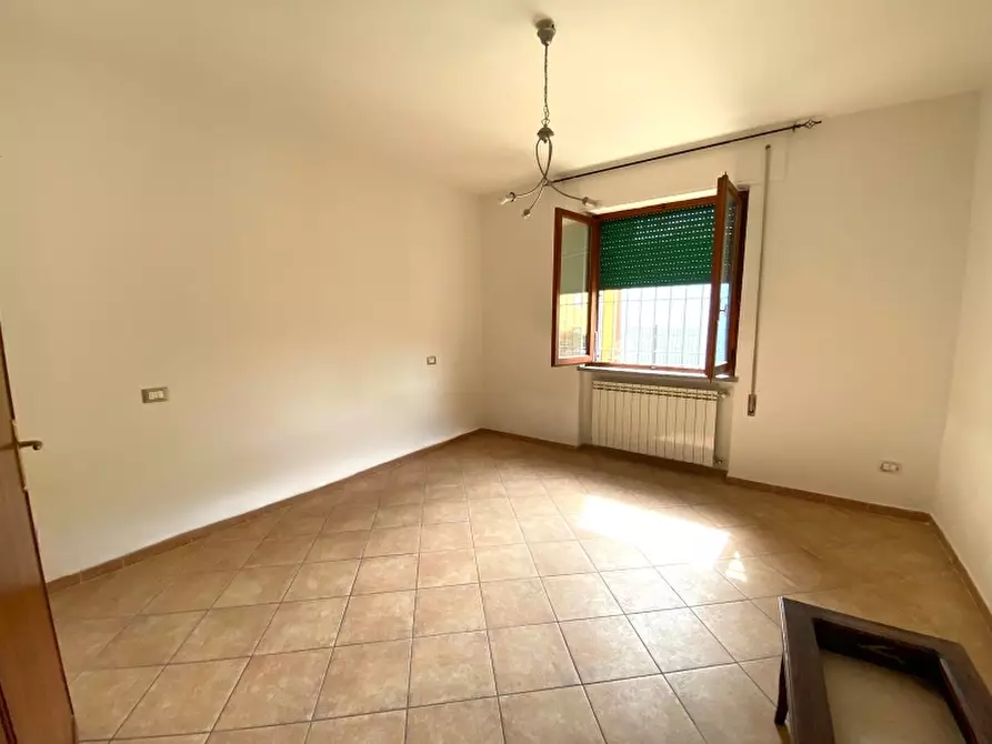 Immagine 2 di Appartamento in vendita  a Buggiano