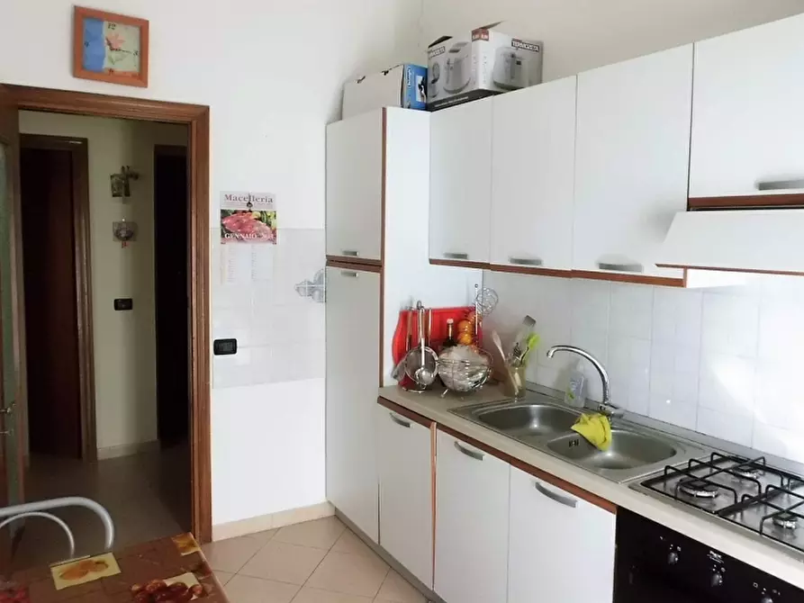 Immagine 3 di Appartamento in vendita  a Bagnoregio