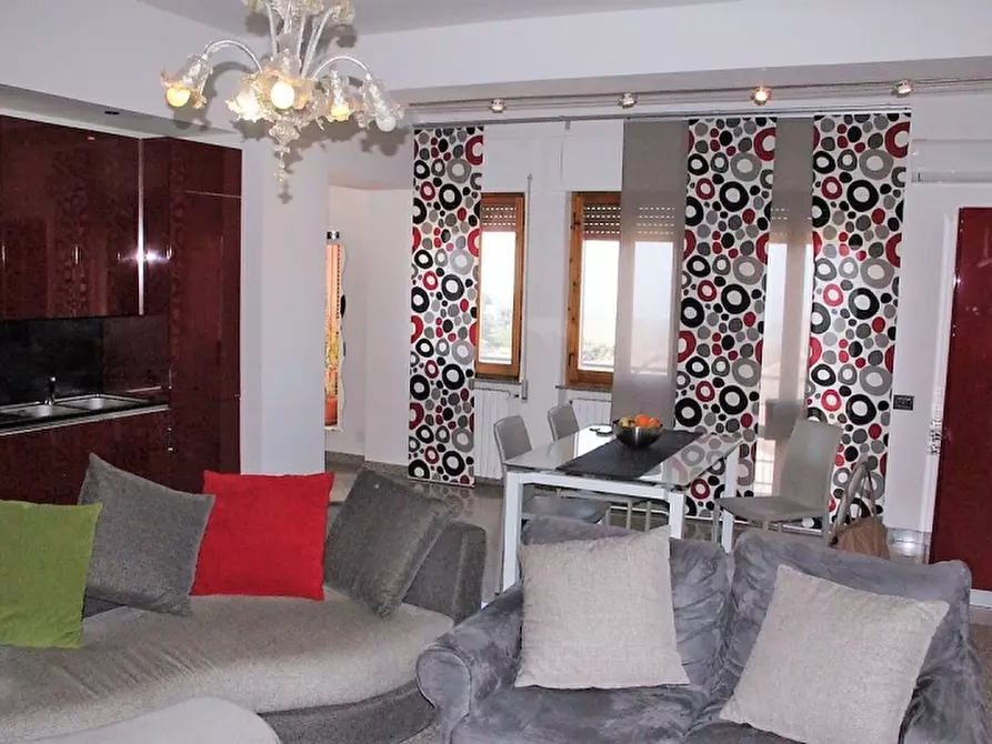 Immagine 2 di Casa semindipendente in vendita  in Lugnano in teverina a Lugnano In Teverina