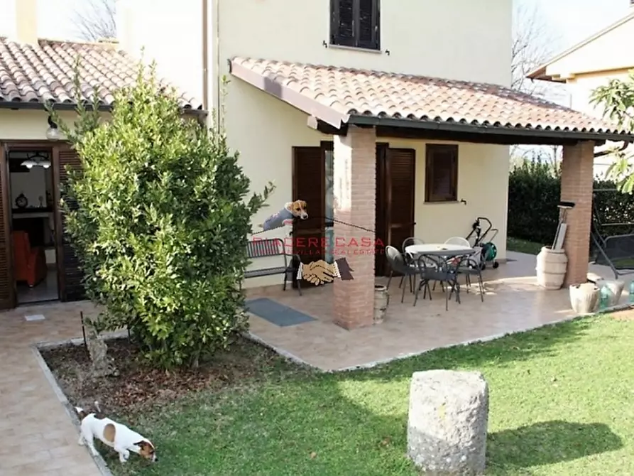 Immagine 1 di Casa semindipendente in vendita  in - a Orvieto