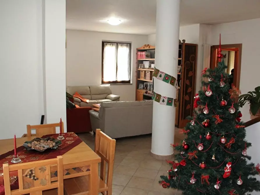 Immagine 2 di Casa semindipendente in vendita  in sferracavallo a Orvieto