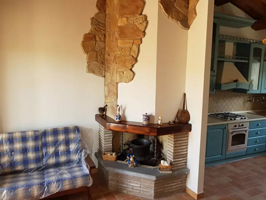 Immagine 3 di Appartamento in vendita  in Piazza Ascanio Vitozzi a Orvieto