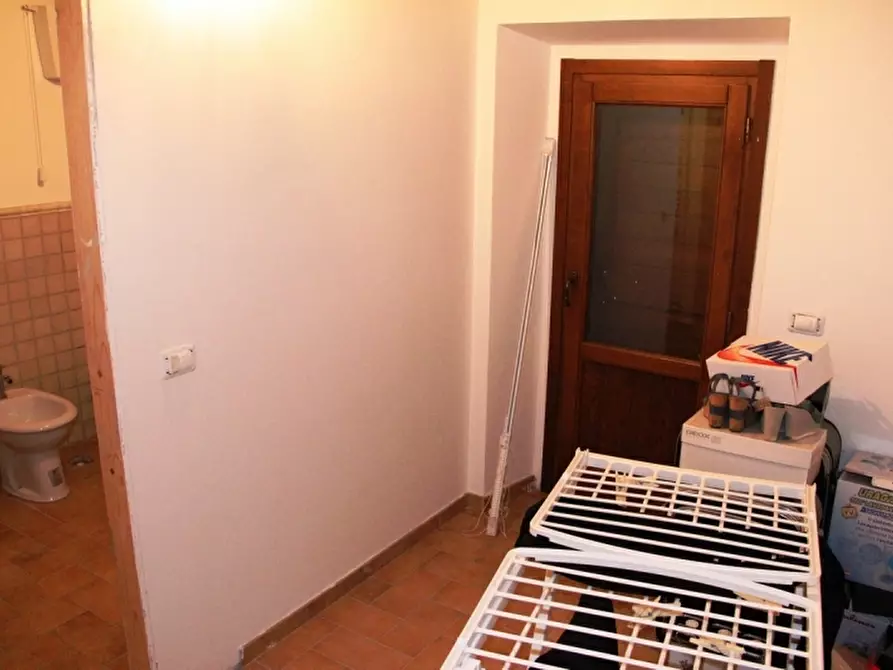 Immagine 10 di Casa indipendente in vendita  a Baschi