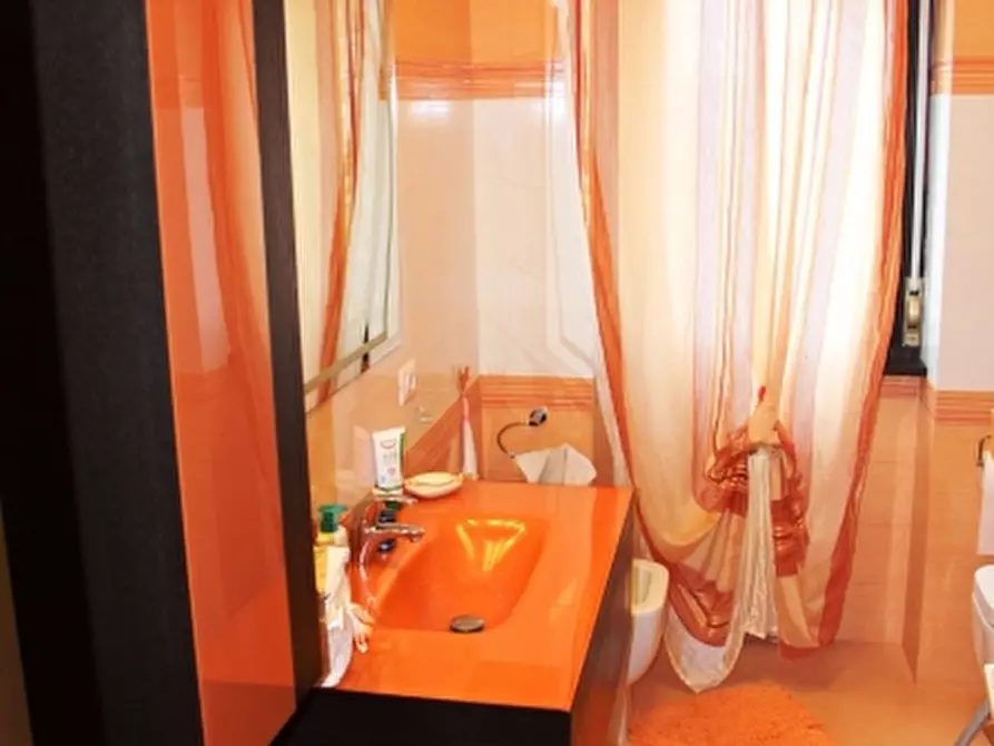 Immagine 11 di Appartamento in vendita  a Castel Viscardo